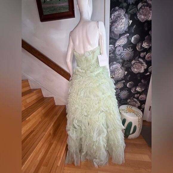 Mac Duggal Tiered Strapless Tulle A-Line High-Low Gown/ size 10 - Picture 8 of 10